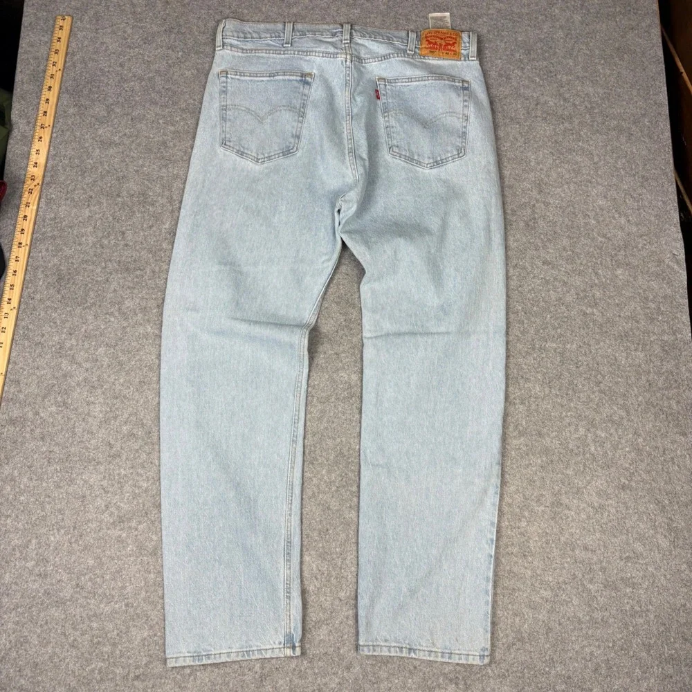 Levis 505 Regular Fit Light Wash Blue Denim Jeans Mens 40x32 Straight Leg